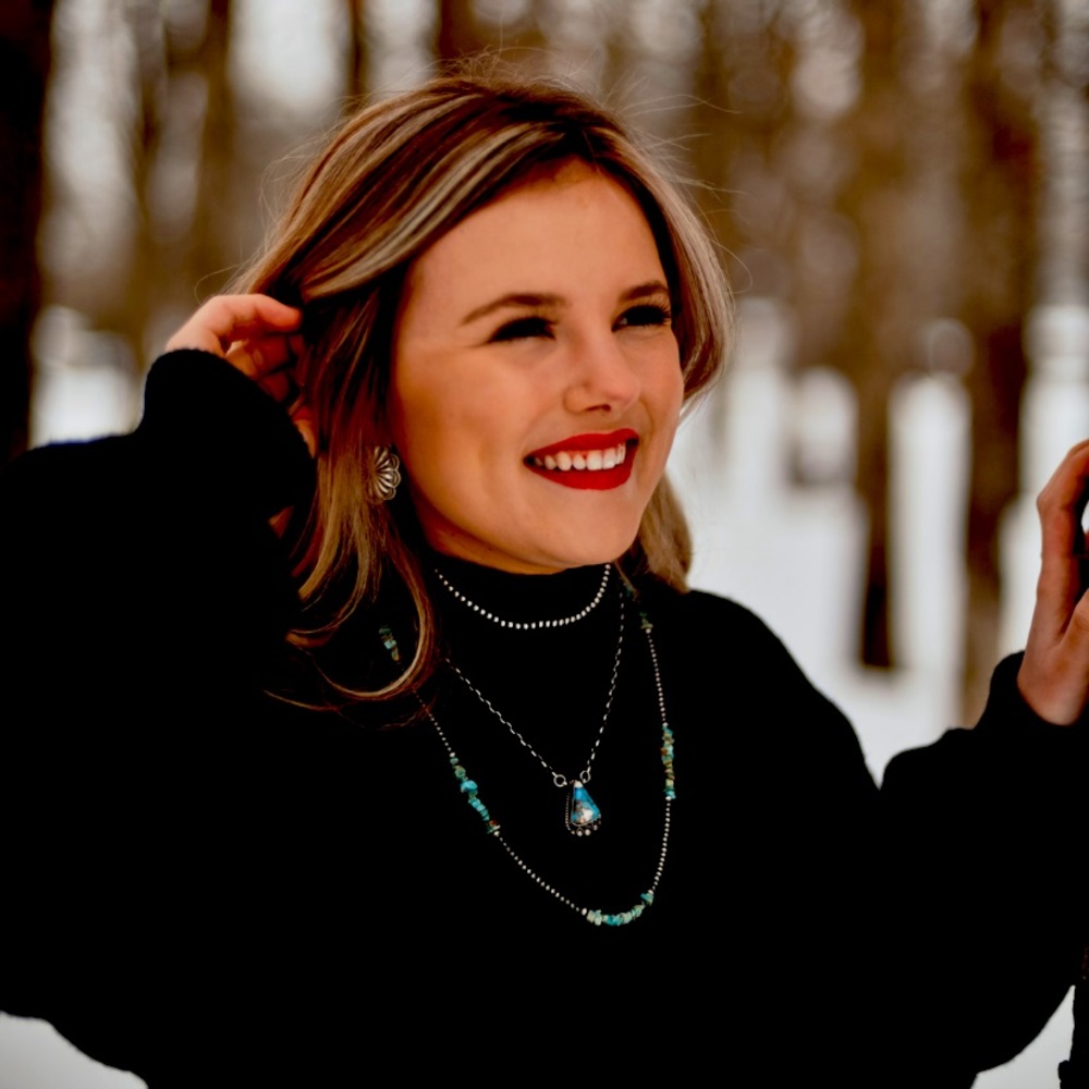 Meet your Posher, Lindsey